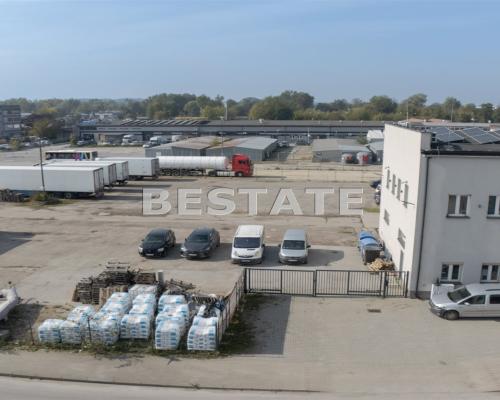 Budynek biurowo-usługowy na Sprzedaż - ul. Przemysłowa, Tarn&oacute;w  

 Jako agent nieruchomości w Tarnowie, mam zaszczyt zap