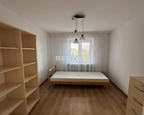 Do wynajęcia  mieszkanie o powierzchni 41 m2 położone przy ul. Piotra Skargi. Nieruchomość zlokalizowana na drugim  piętrze. Sk