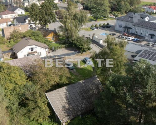 Na sprzedaż - atrakcyjna działka w centrum Wietrzychowic   

 Oferujemy na sprzedaż  działkę o powierzchni 52 ary , położoną w