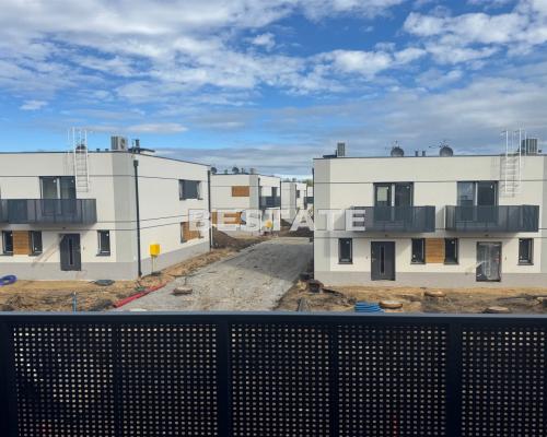 Deweloperski dom, 90,1 m.kw., osiedle- Krzyki