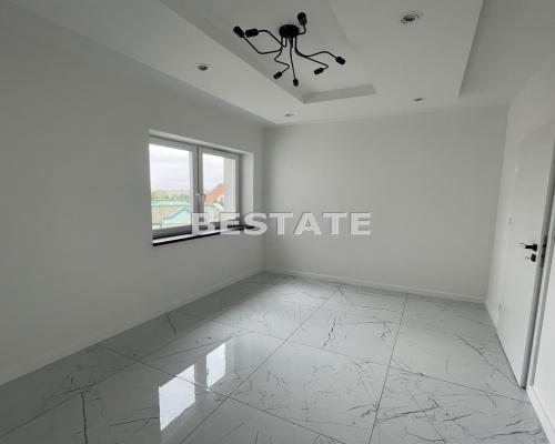 Przestronny apartament z dwoma balkonami, Bugaj