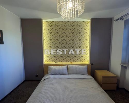 Przestronny apartament z garażem, teren zamknięty