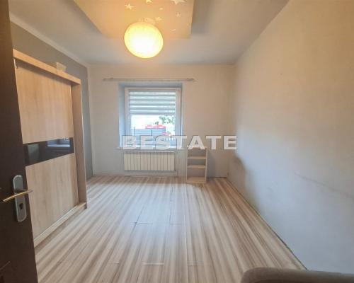 Mieszkanie bezczynszowe, parter