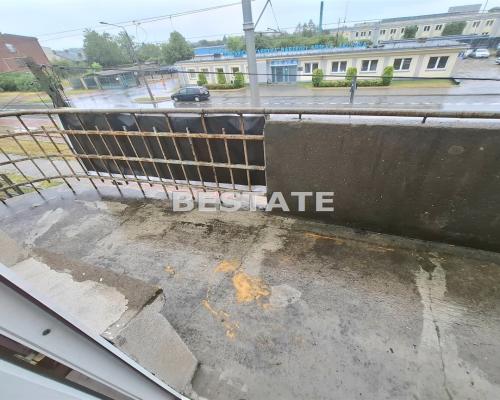 Bezczynszowe 2 pokoje, z dużym balkonem