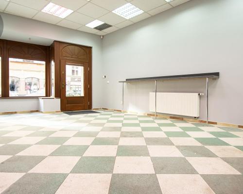 Lokal z witryną w Centrum do wynajęcia