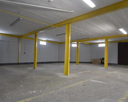 Lokal 320m2