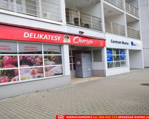 Lokal handlowo-usługowy w świetnej lokalizacji.