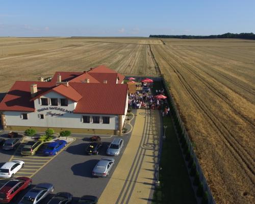 Dom weselny na 450 osób, w pełni funkcjonujący