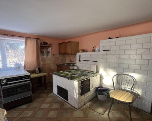 Dom na dużej działce w Chotczy pow. lipski.