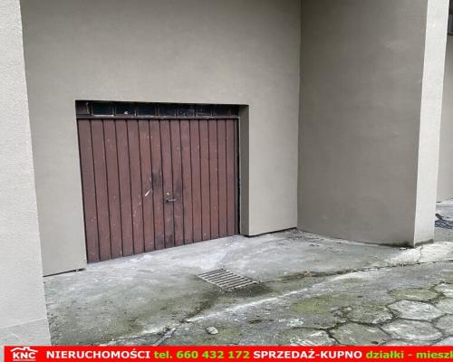 Garaż w budynku ul. Kalinowszczyzna.