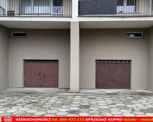 Garaż w budynku ul. Kalinowszczyzna.