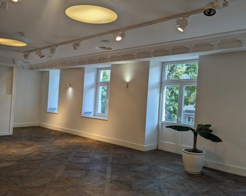 Lokal biurowo-usługowy, 116 m², centrum