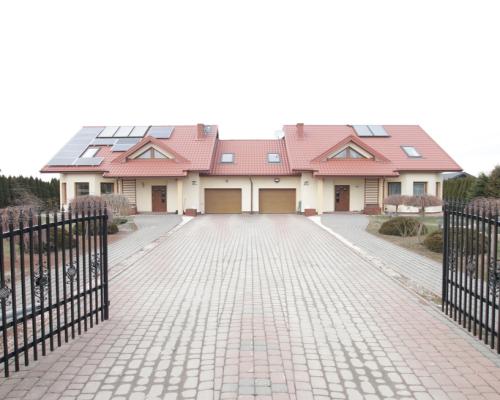 Dom + 2 Garaże Piękna Działka Turowola Kolonia