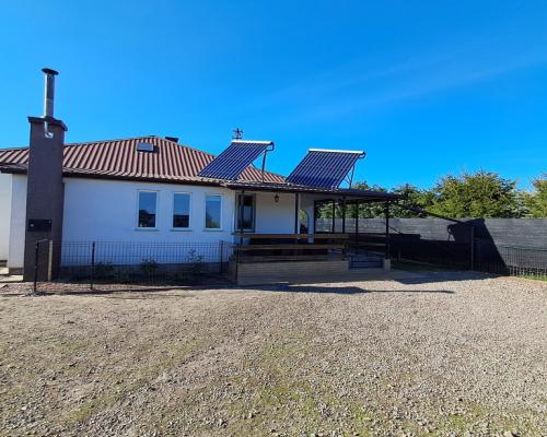 Radawiec Duży - przytulny domek z ogrodem 20ar