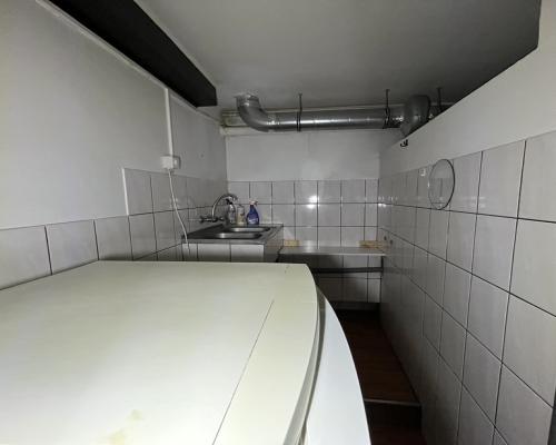 Lokal 75 m2 (wynajem) ul. Kołłątaja w Puławach.