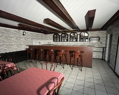 Lokal 75 m2 (wynajem) ul. Kołłątaja w Puławach.