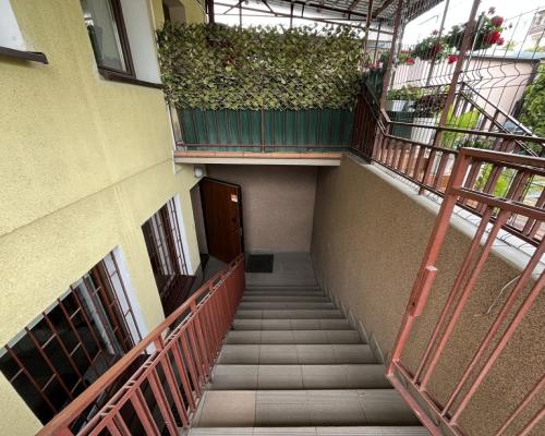 Lokal 75 m2 (wynajem) ul. Kołłątaja w Puławach.