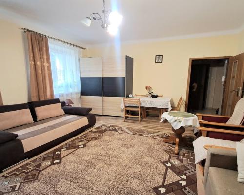 Kraśnik-kawalerka gotowa do zamieszkania.1