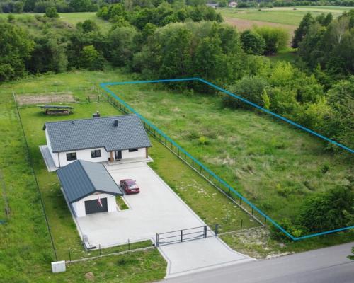 Działka budowlana 2000 m2 w Bronowicach gm. Puławy