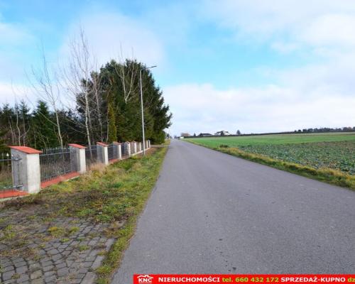 Atrakcyjna działka media, z pozw.na bud. z projekt