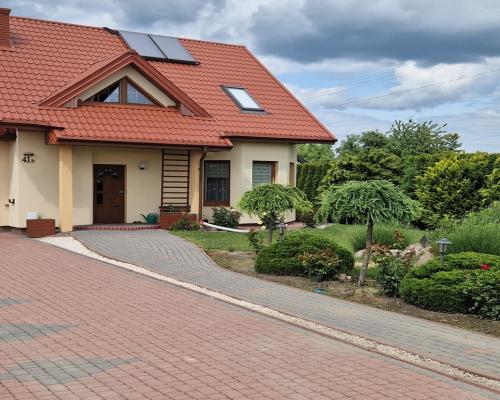 Dom+Garaż Solidnie Wybudowany i Wykończon Turowola