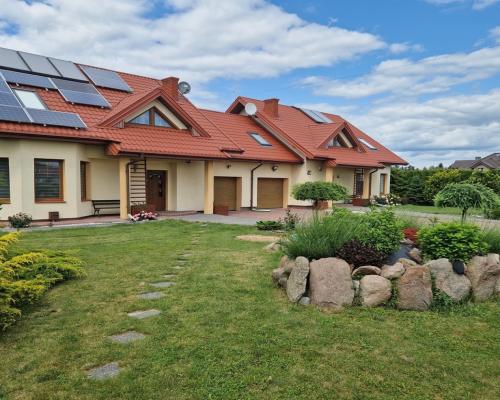 Dom+Garaż Solidnie Wybudowany i Wykończon Turowola