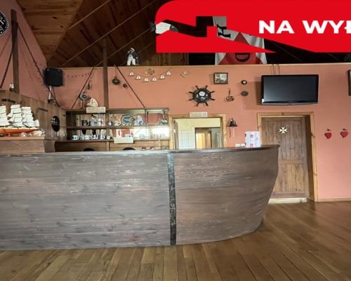 Dom z lokalem gastronomicznym