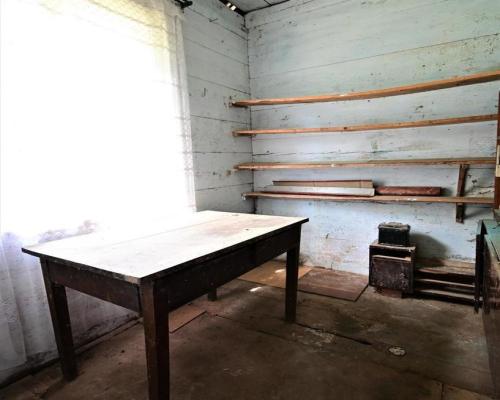 Radomirka - dom i budynki gosp. + ponad 1ha gruntu