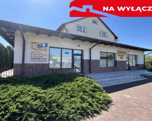 Dom 286 mkw z częścią handlową 230 mkw w Dęblinie.