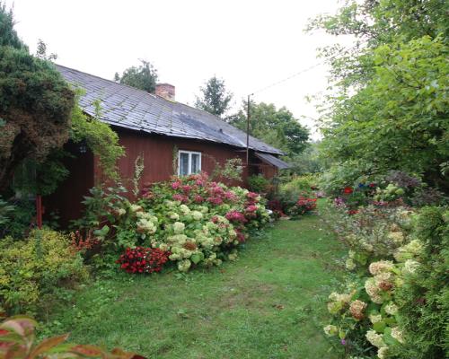 Dom na działce budowlanej 18ar+działka rolna 2,58h