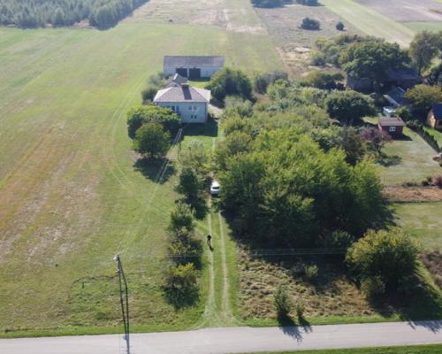 Działka o pow.  2,012 ha w Rudkach gm. Przyłęk.