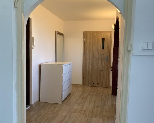 Odnowione 2-pokojowe mieszkanie z widokiem