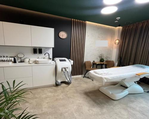 Lokal na usługi beauty lub medyczne-Sławin/Lublin