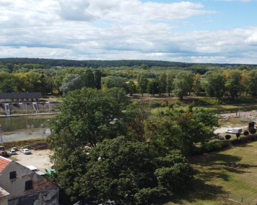 Kompleks budynków przy ul. 6 Sierpnia w Puławach..