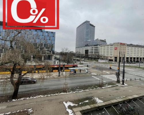 Centrum Warszawy-St. Żoliborz. 200 m do metra