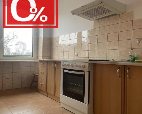 Centrum Warszawy-St. Żoliborz. 200 m do metra