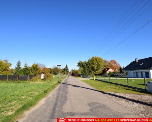 Działka budow.-rolna + łąka. Media 100 % w działce