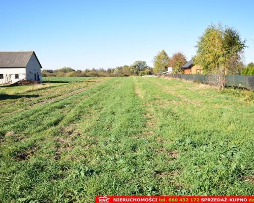 Działka budow.-rolna + łąka. Media 100 % w działce