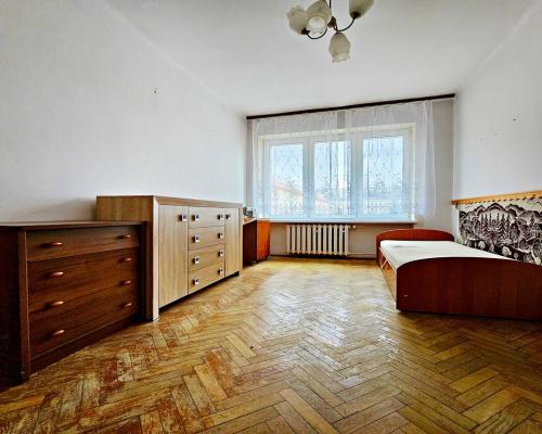 Poniatowa - ul. Słoneczna - 2-pokoje blisko Zalewu