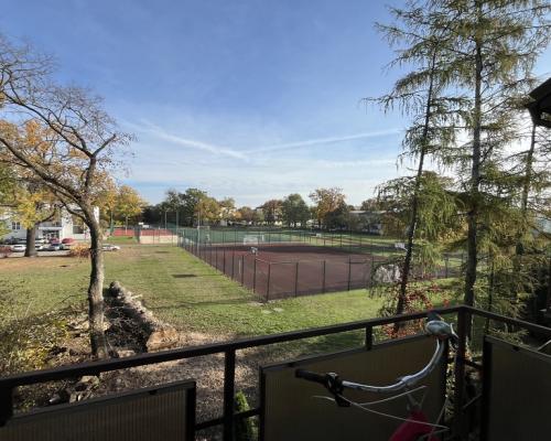 Kawalerka 30 m2 (oddzielna kuchnia) centrum Puław.