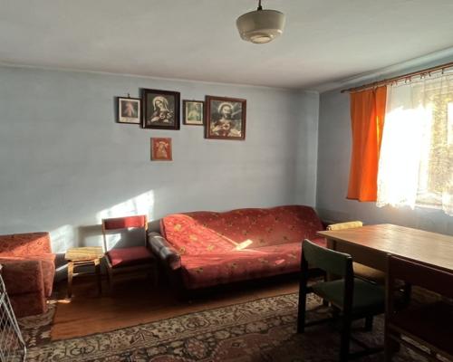 Dom na wsi w Przyłęku pow. Zwoleń, mazowieckie.