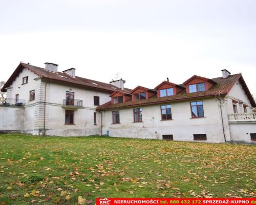 Zabytkowy Zespół Dworsko-Parkowy (XIXw. 1880 r)