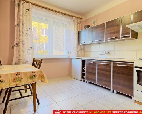 Przytulna kawalerka w Śródmieściu, niski czynsz.