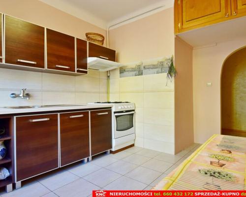 Przytulna kawalerka w Śródmieściu, niski czynsz.