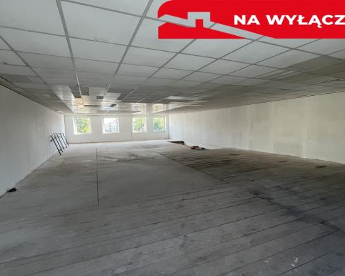 Lokal 370 m2 w centrum Zwolenia woj. mazowieckie.