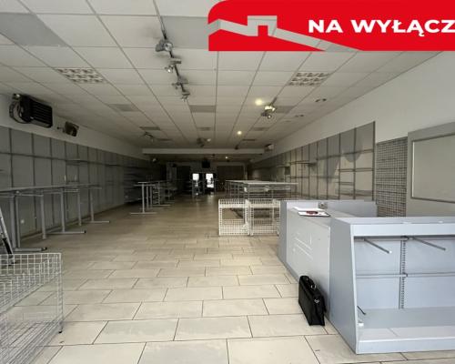Lokal handlowy 180 m kw.  w centrum Dęblina.