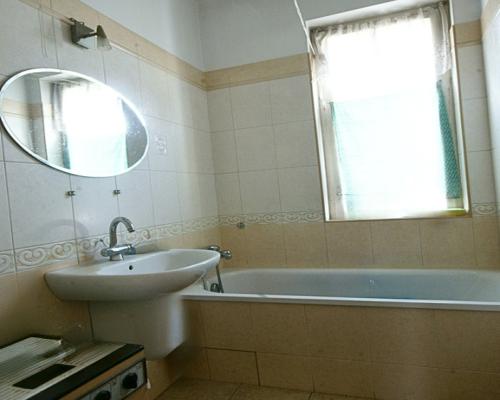 Dom 151m2, 2 garaże, Nałęczów