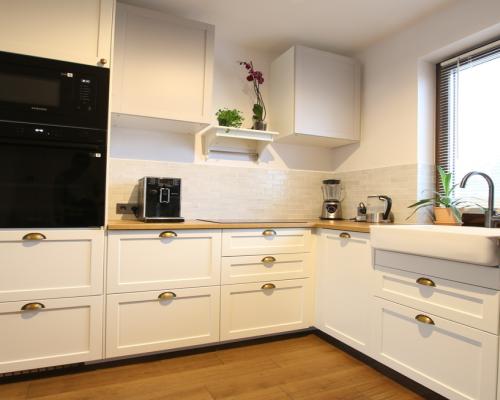 Dom, Lublin, Sławin, Skowronkowa, Budynek:- 126 m2- salon i  2 pokoje (możliwość 3)-wymurowany z gazobetonu-ocieplony styropian