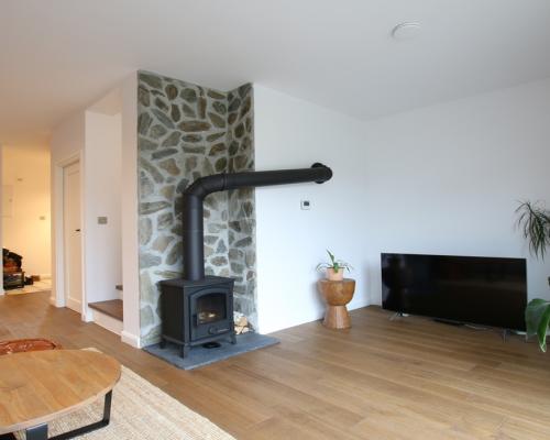 Dom, Lublin, Sławin, Skowronkowa, Budynek:- 126 m2- salon i  2 pokoje (możliwość 3)-wymurowany z gazobetonu-ocieplony styropian