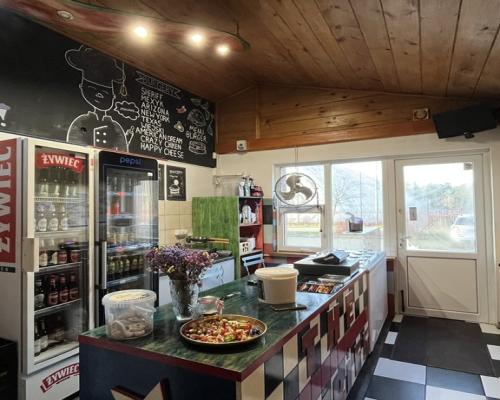 lokal 100 m2 atrakcyjna lokalizacja Kozienice.